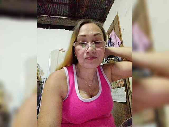cherrywhite03 webcam