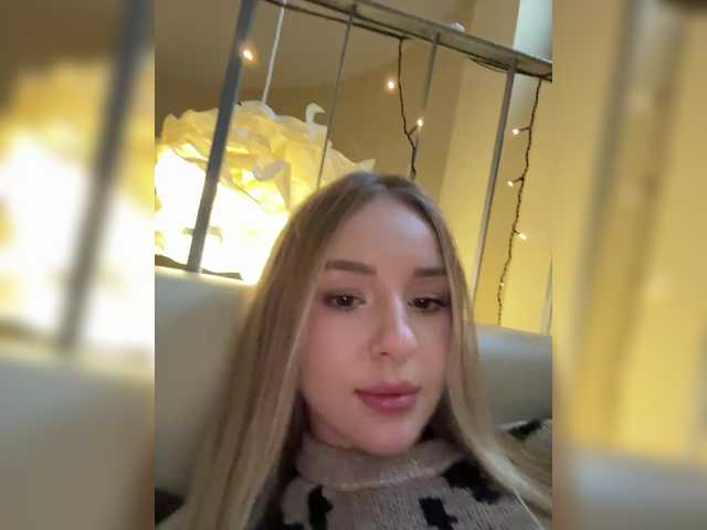 Gratis Live Sexcam mit Nestyzz Nestyzz