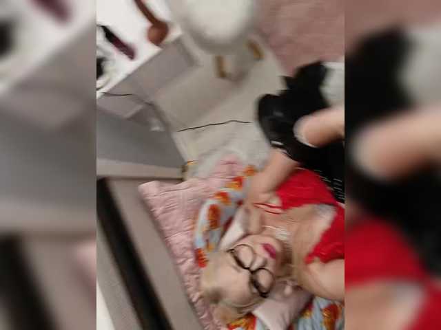 Рунетки: девушки помогают дрочить мужчинам на пляже, секс чат бесплатно