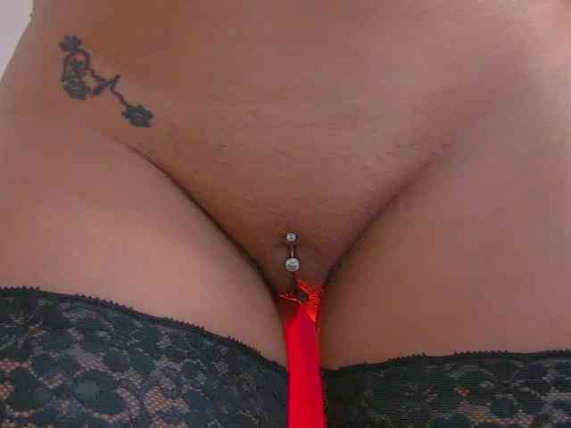 Foxxxy-MILF webcam