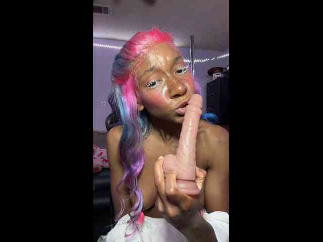 Mocha17 webcam