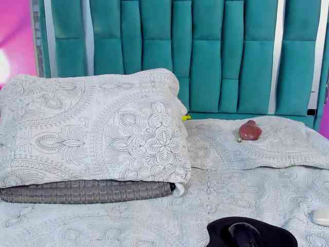 VALERY_ANDERSON webcam