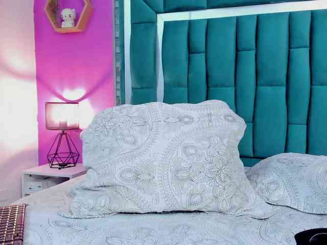 VALERY_ANDERSON webcam