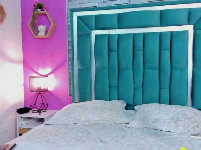 VALERY_ANDERSON webcam