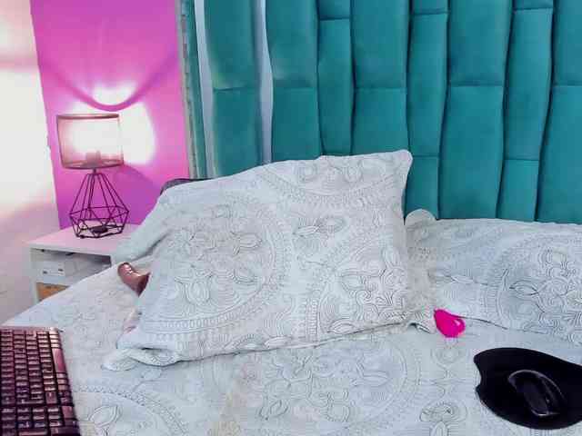 VALERY_ANDERSON webcam