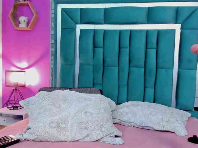 VALERY_ANDERSON webcam