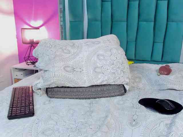 VALERY_ANDERSON webcam