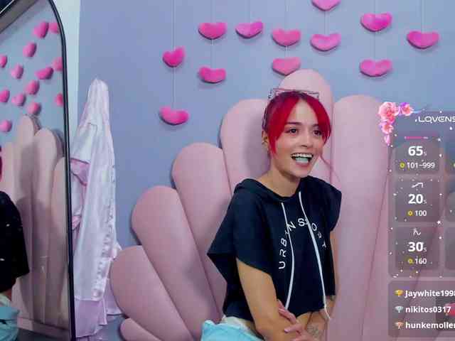 LUCY_MILLER webcam