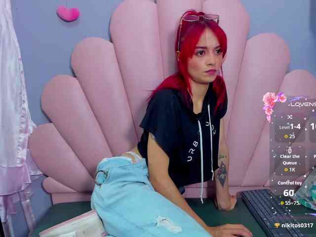 LUCY_MILLER webcam