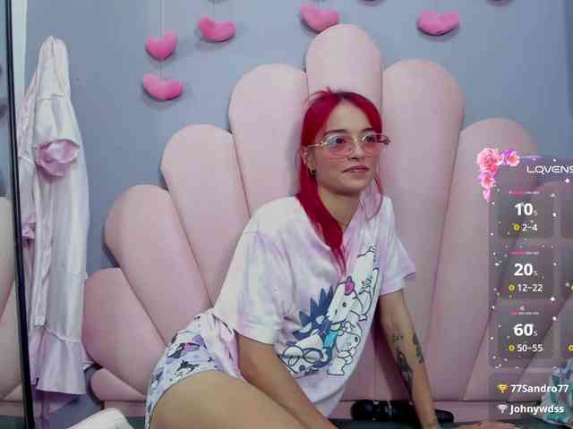 LUCY_MILLER webcam