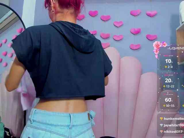 LUCY_MILLER webcam