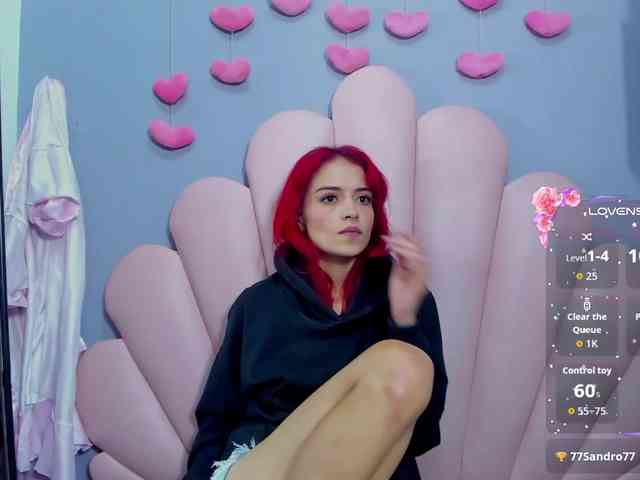 LUCY_MILLER webcam