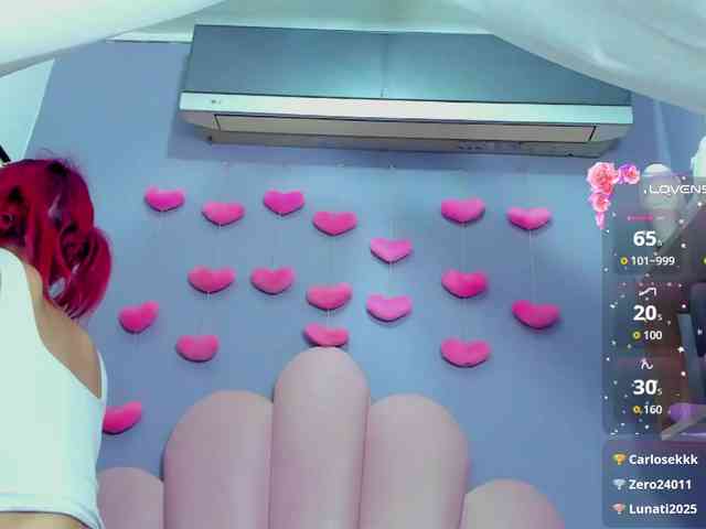 LUCY_MILLER webcam