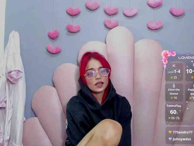 LUCY_MILLER webcam