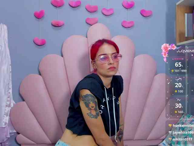 LUCY_MILLER webcam