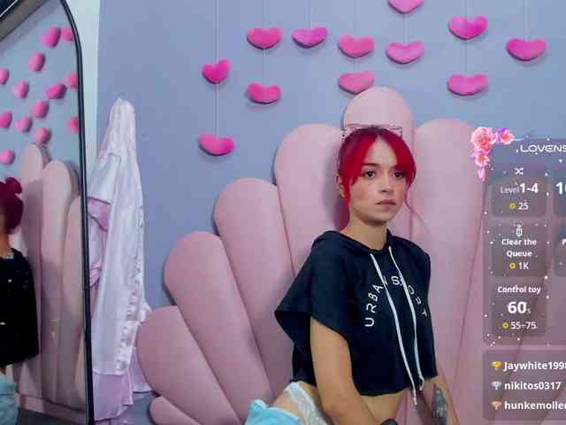 LUCY_MILLER webcam