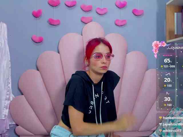 LUCY_MILLER webcam
