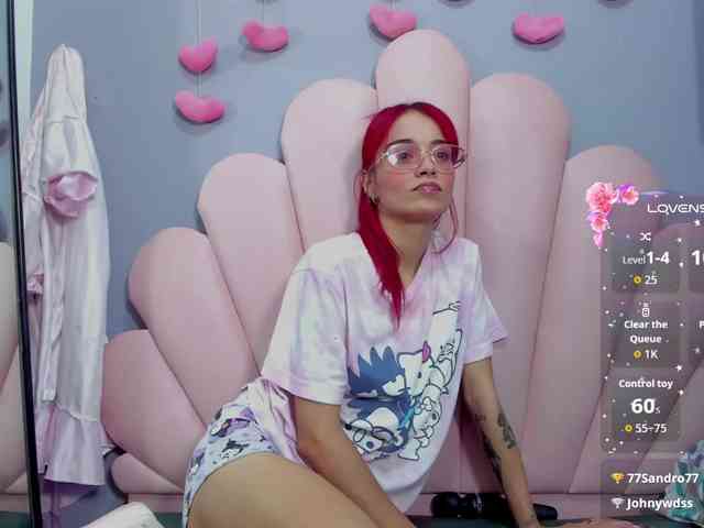 LUCY_MILLER webcam