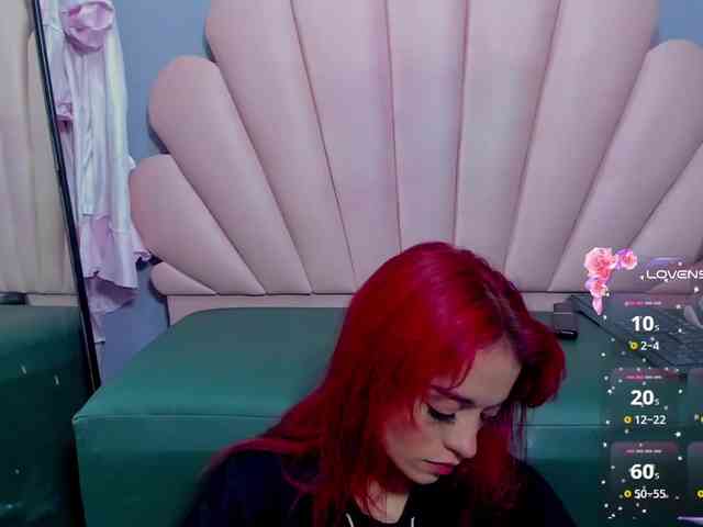 LUCY_MILLER webcam