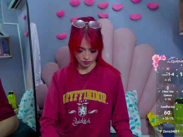 LUCY_MILLER webcam