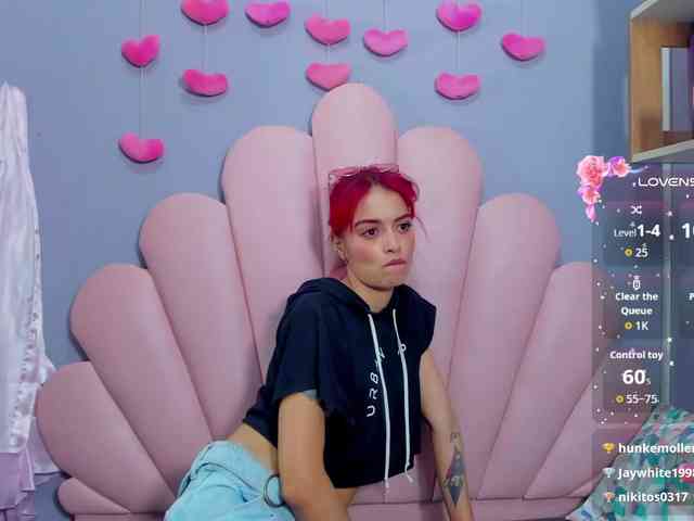 LUCY_MILLER webcam