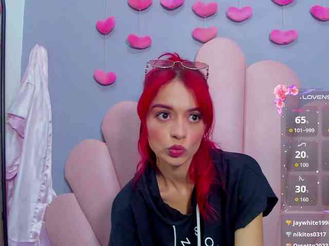 LUCY_MILLER webcam