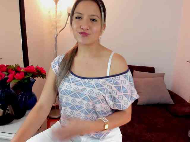 ValeriaHunter webcam