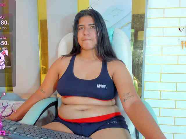Lia-Ashley webcam