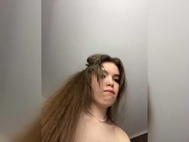 Idź na czacie YourLadyyy YourLadyyy