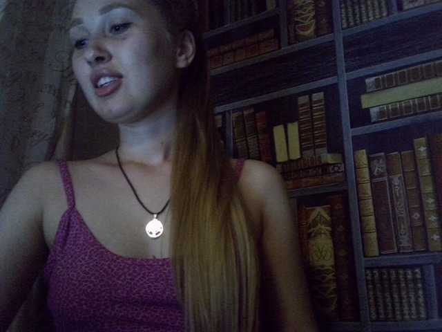 New-blond17 webcam