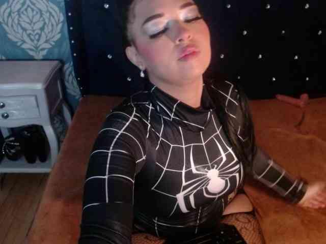 sofiacowperx webcam