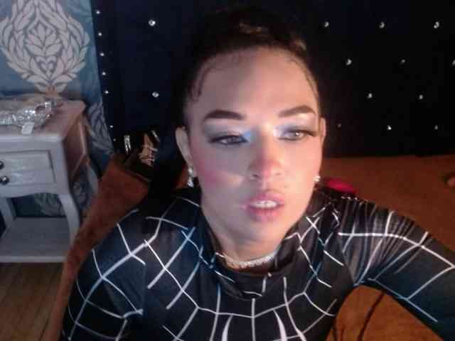 sofiacowperx webcam
