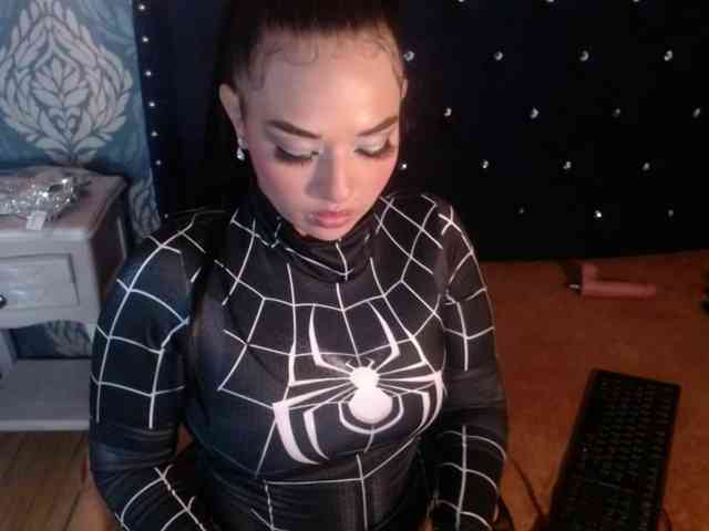 sofiacowperx webcam