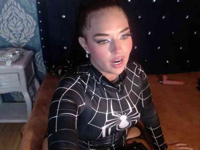 sofiacowperx webcam