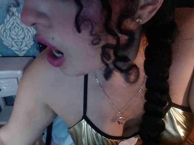 sofiacowperx webcam