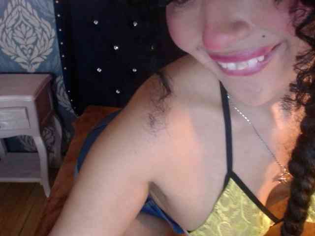 sofiacowperx webcam