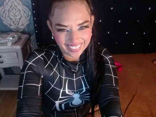 sofiacowperx webcam