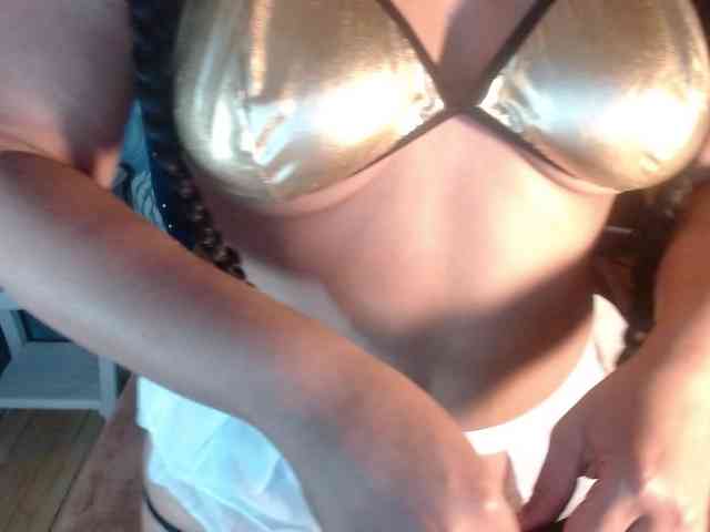 sofiacowperx webcam