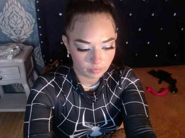 sofiacowperx webcam