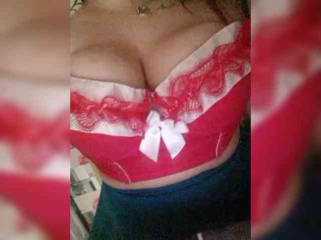 Xo4y-SeX-TpaX webcam
