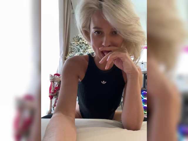 Gratis Live Sexcam mit -Molly- -Molly-