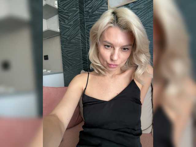 Vai a chattare su -Molly- -Molly-