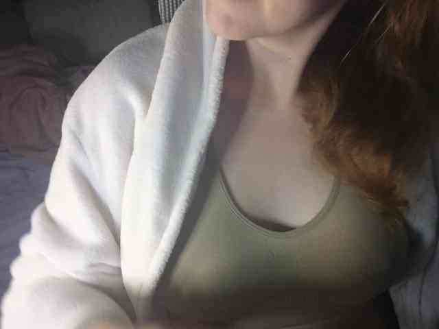 PassionateMommy webcam