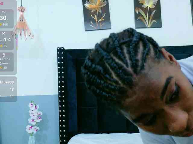 petitelittleebony webcam