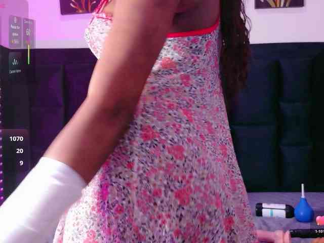 petitelittleebony webcam