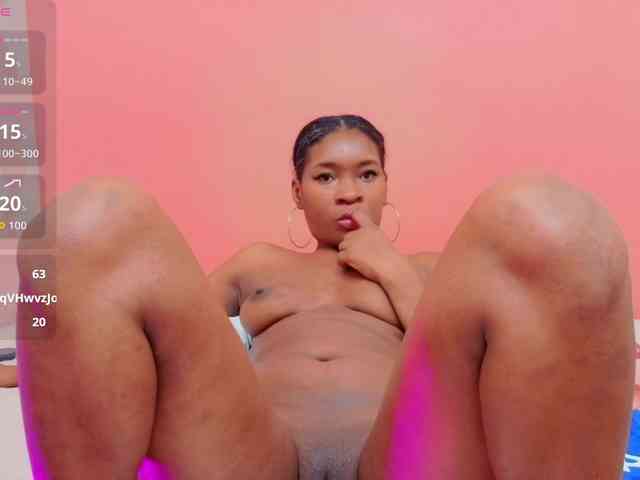 petitelittleebony