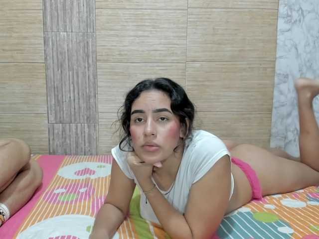 Vai a chattare su sexxlovexx sexxlovexx