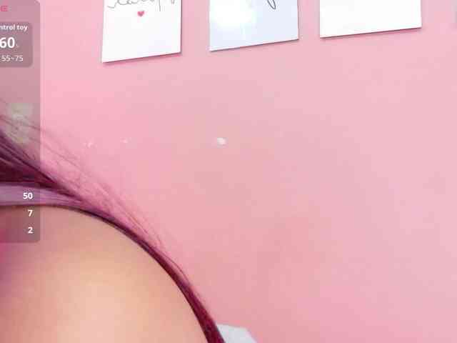 friendsmom webcam