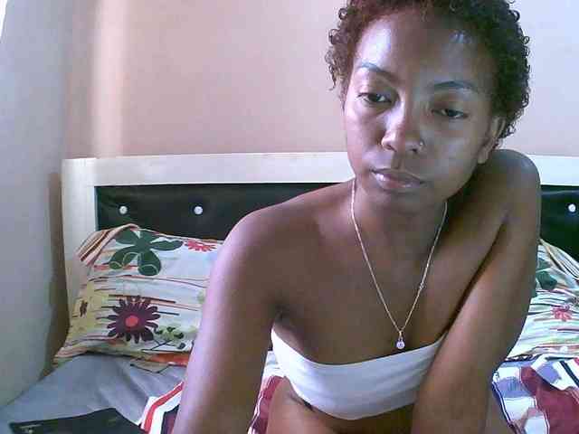 laetitianah webcam