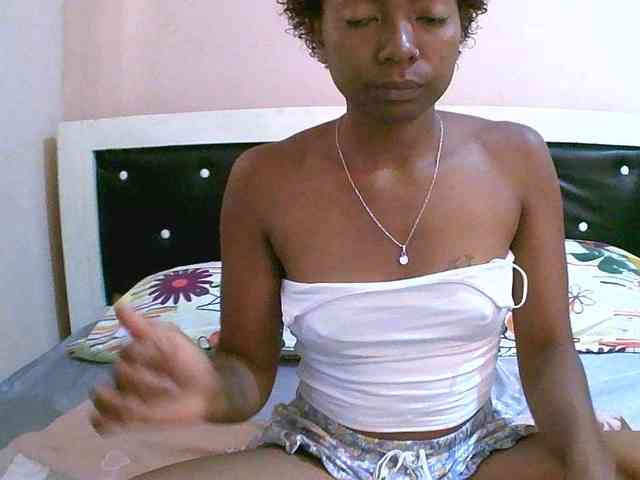 laetitianah webcam
